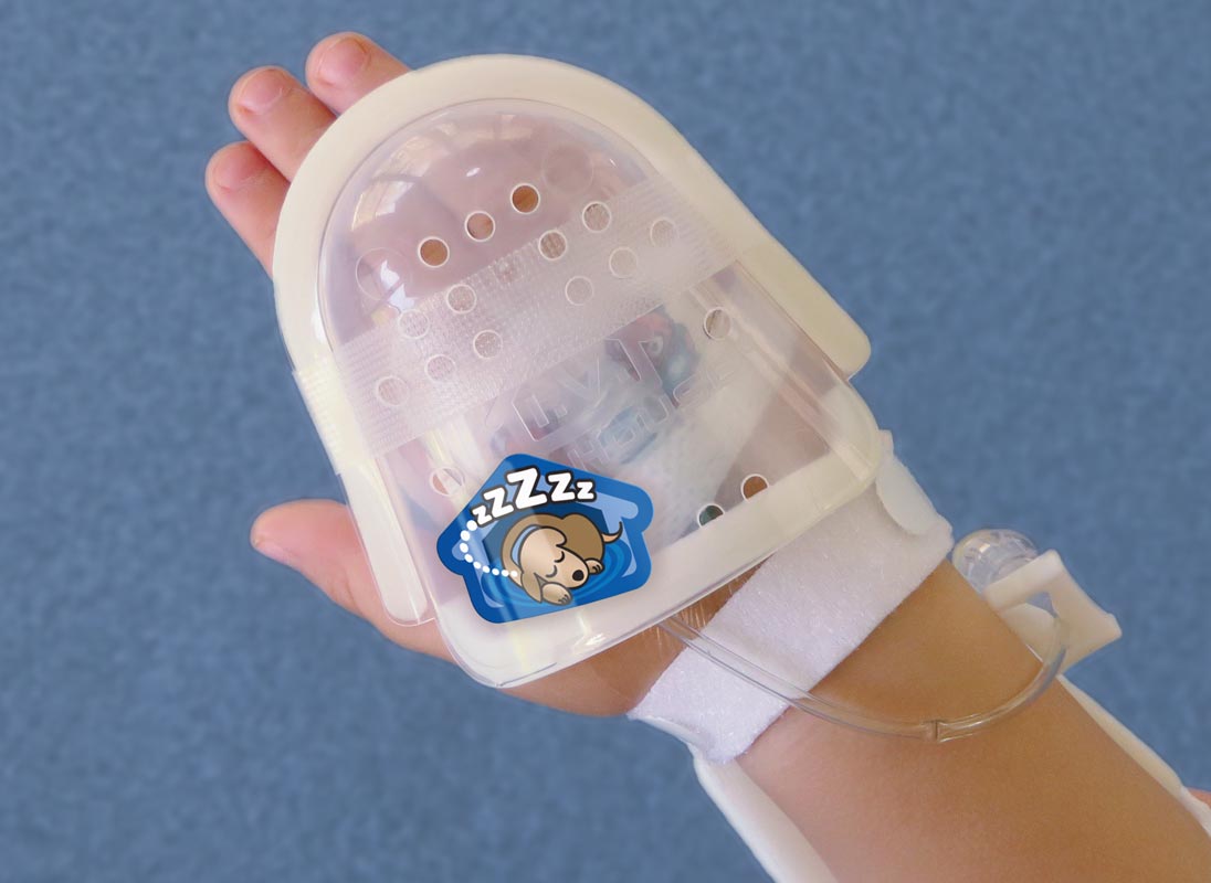 750LFP UltraDome Plus on Toddler's Hand