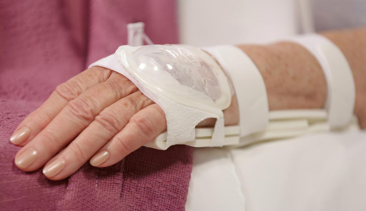 IV Site Protection for adult and geriatric patients