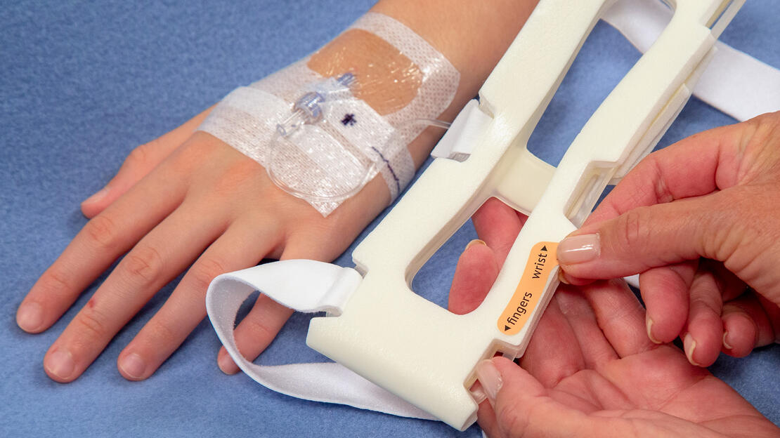 Orientation label on a TLC Wrist Splint