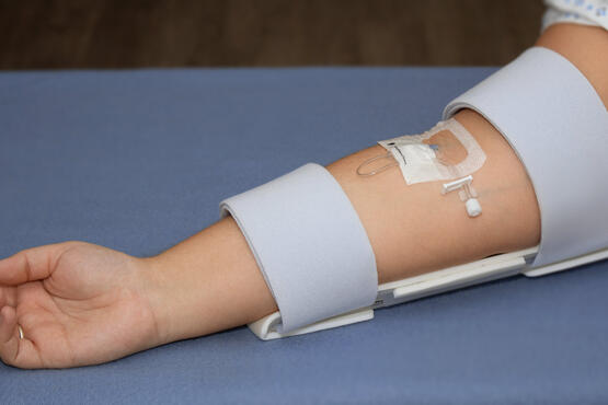 959XL TLC Elbow Splint for older children up to average adults