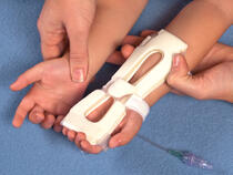 939M-Ultra TLC Wrist Splint: Touch, Look, Compare